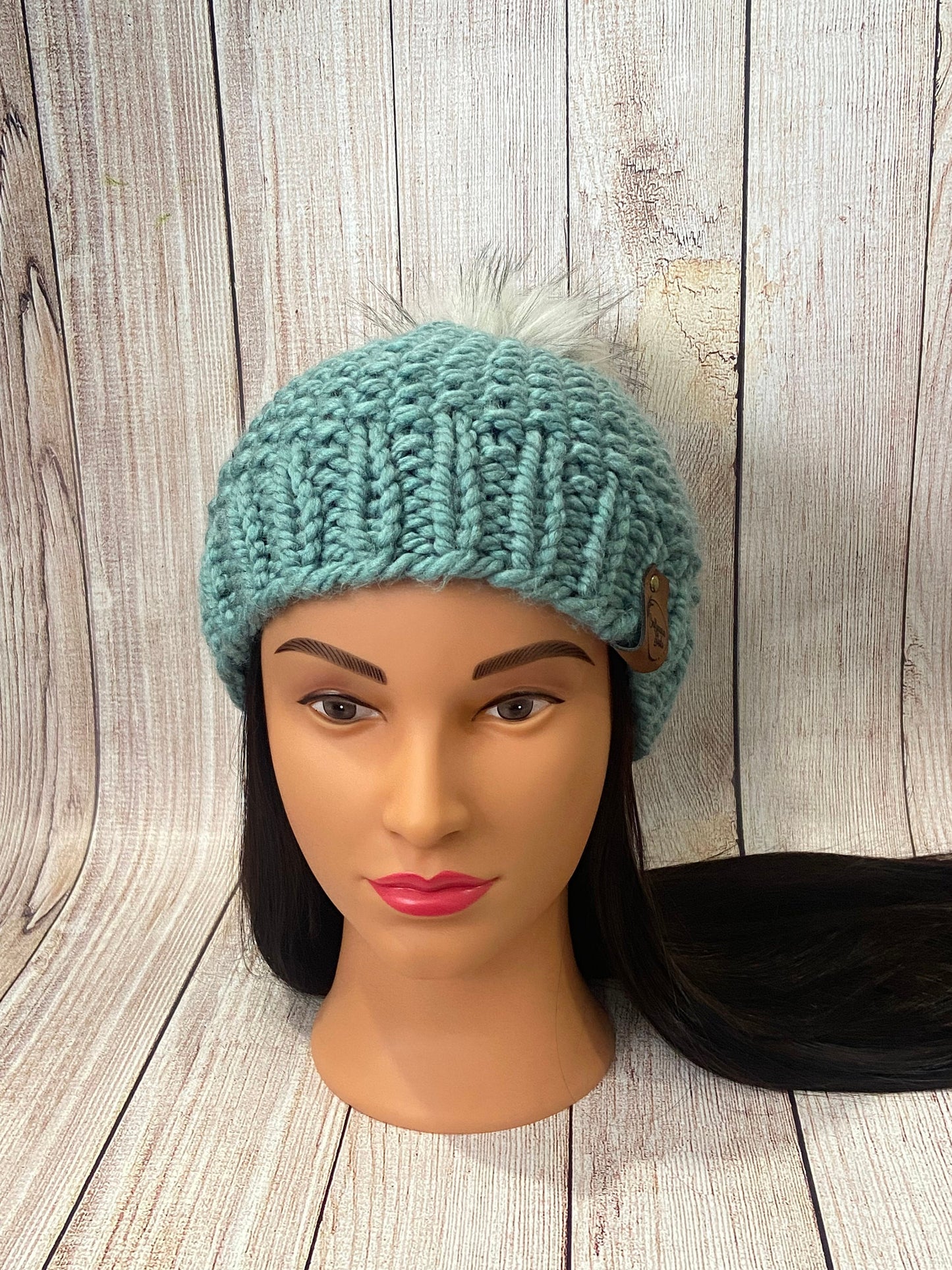 Handknit Chunky Wool Beanie: Pom-pom Winter Hat
