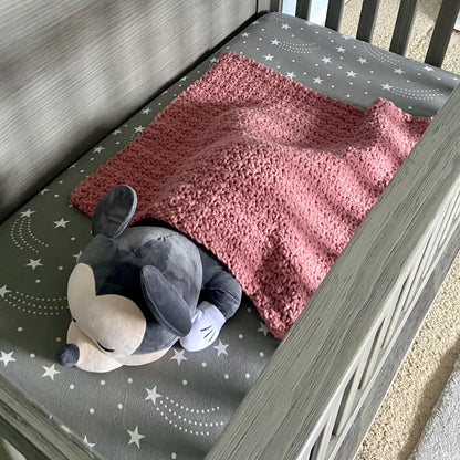 Handmade Crochet Baby Blanket: Soft Fleece Crib Throw (26x26 inch)