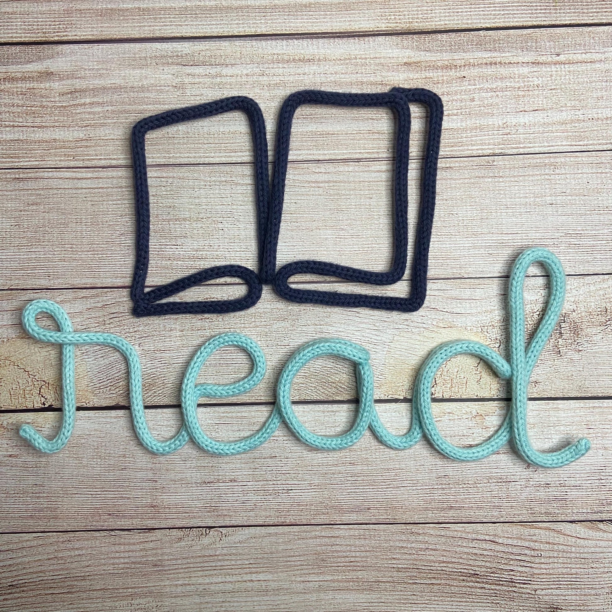 Knitted Wire Book Wall Hanging: Book Nook Art